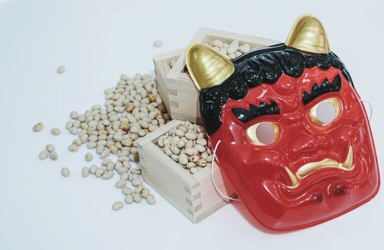 昨日は節分👹桜川市もあちこちで豆まきやってたそうで！美容室ajugaもしっかり豆まき！